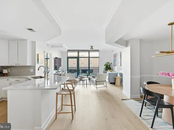 502 W Broad St APT 215, Falls Church, VA 22046