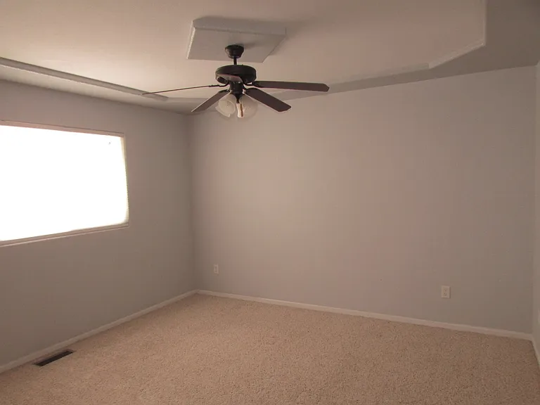 5016 Dylan Dr — Photo 10