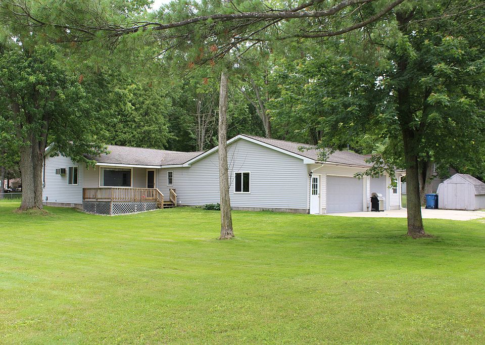 1st image of 303 S Leslie Lee Dr
