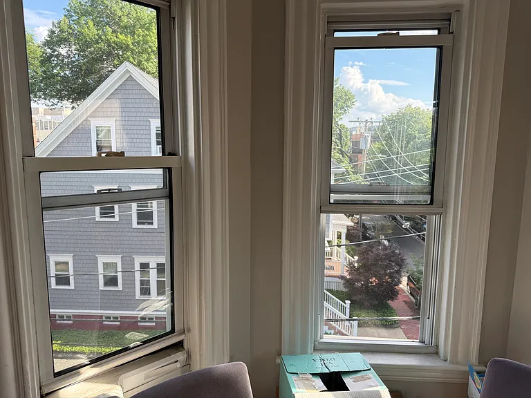 10 Sumner Rd — Photo 11