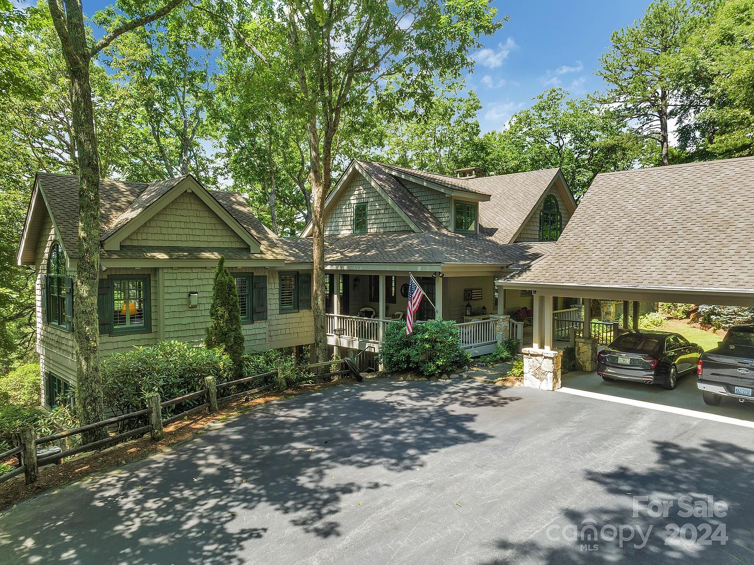 377 Hawk Mountain Rd, Lake Toxaway, NC 28747 | Zillow 377 Hawk Mountain Rd, Lake Toxaway, NC 28747 | Zillow