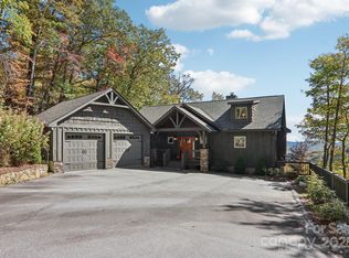 658 Continental Dr, Sapphire, NC 28774