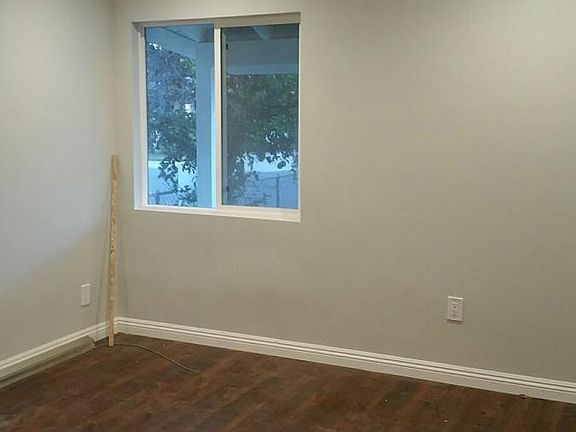 2nd image of 670 W Fernleaf Ave