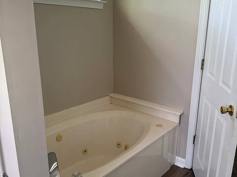 33 Pennington Pl — Photo 11
