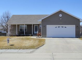 2110 Nashville St, Grand Island, NE 68803