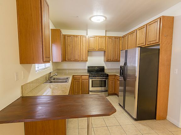 4th image of 8800 Etiwanda Ave APT 4