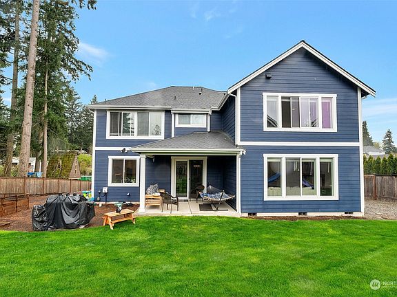 3rd image of 8110 119th Street E
