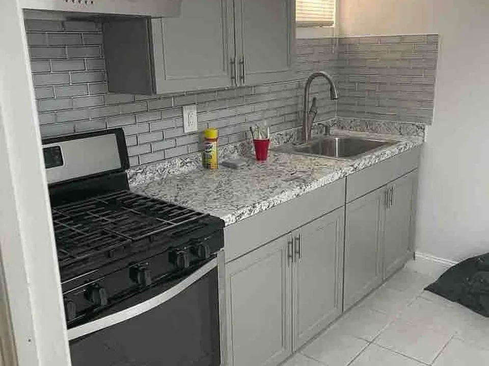 217th St