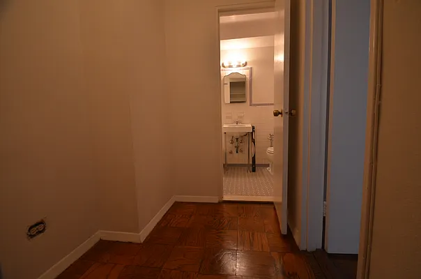 Rented by Compass | media 3