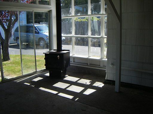 2nd image of 90888 Robertson Ln