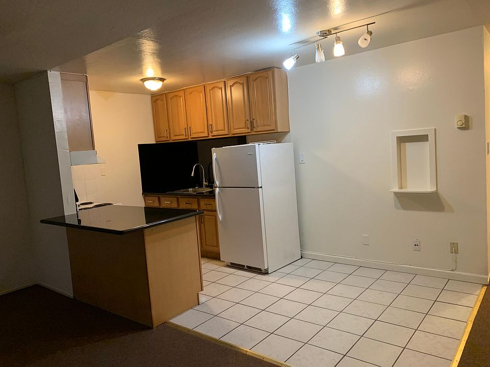 1st image of 720 41st Ave APT 5