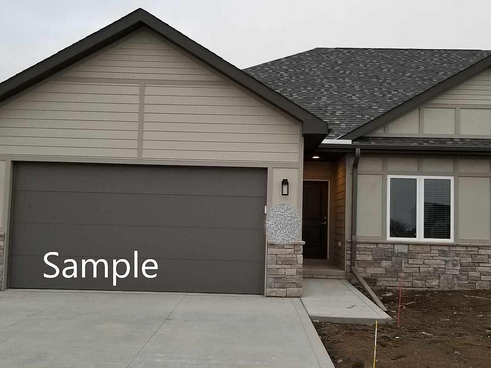 1st image of 177 & 178 E Canterbury No