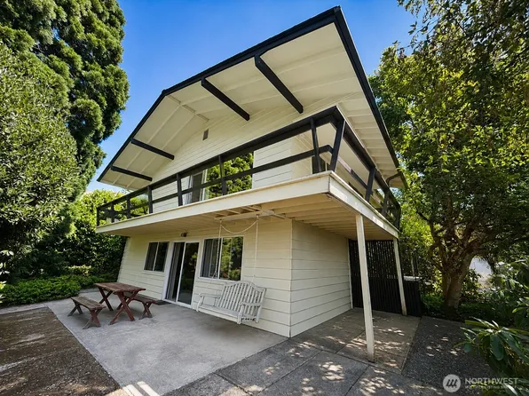 1107 Sequalish Street, Steilacoom, WA 98388