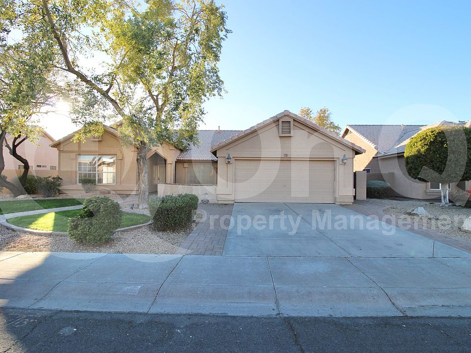1st image of 682 N Butte Ave