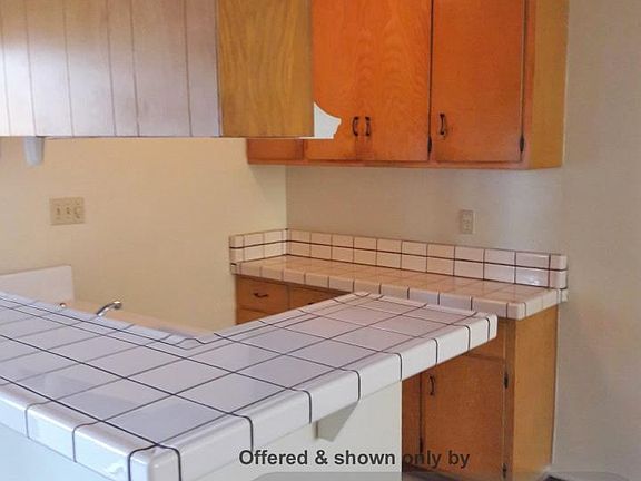 3rd image of 7617 Milton Ave APT H