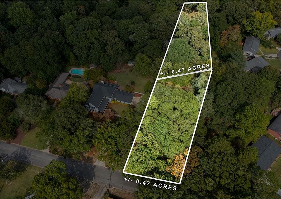 1st image of 1348 Montrose Dr #32
