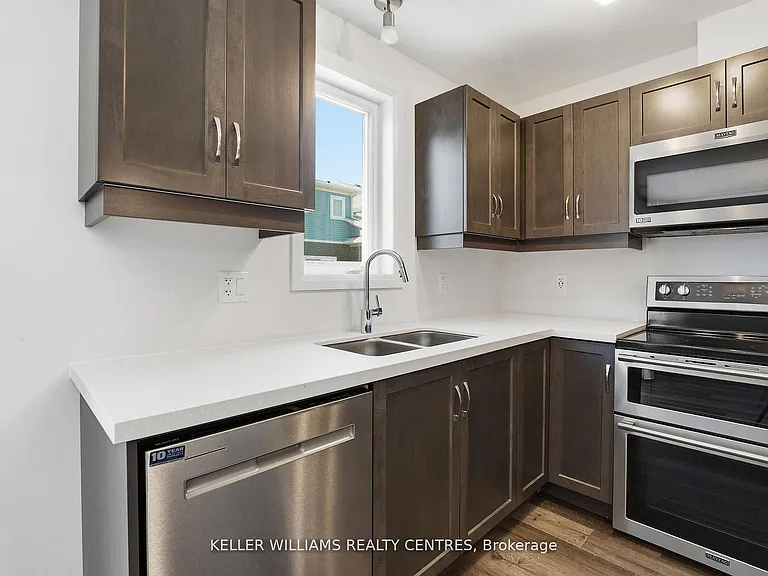 8 A Shores Ln — Photo 17