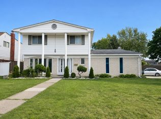 3730 Barbara Dr, Sterling Heights, MI 48310