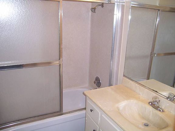 5th image of 4477 N Lorna Ave