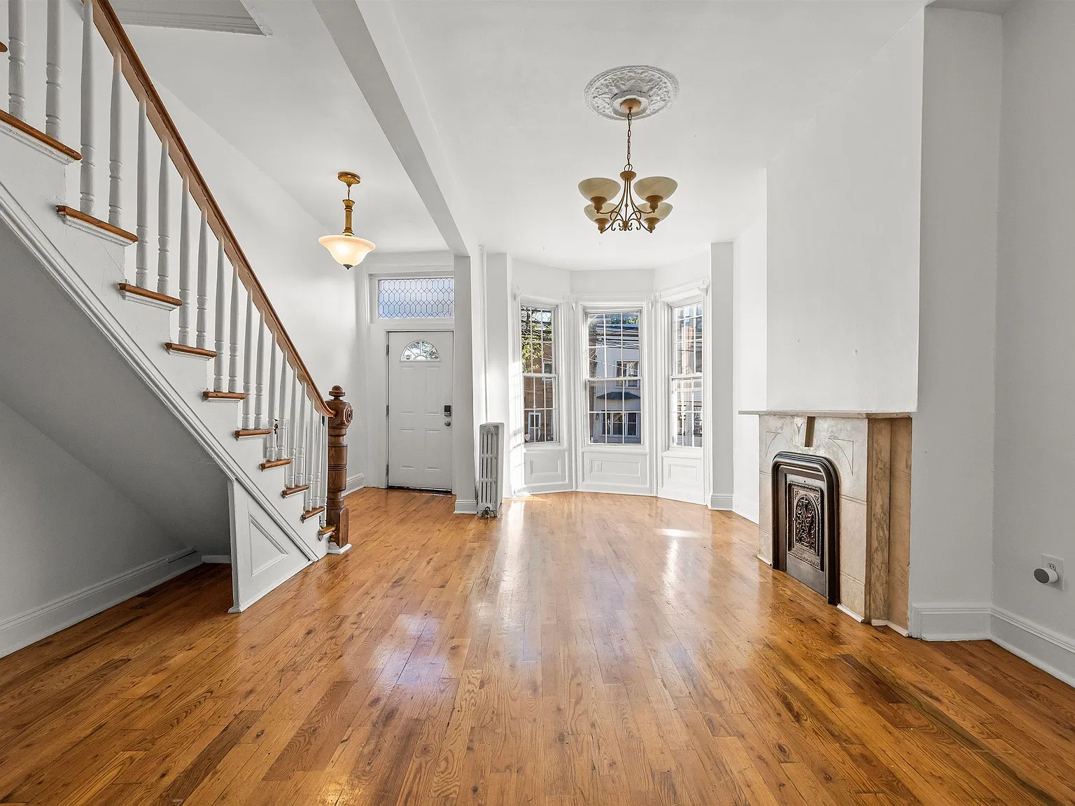 3 bed, 2.0 bath, 1200 sqft, $2,750 — Photo 4