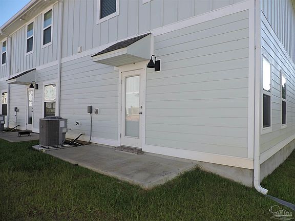 3rd image of 9635 Nature Creek Blvd