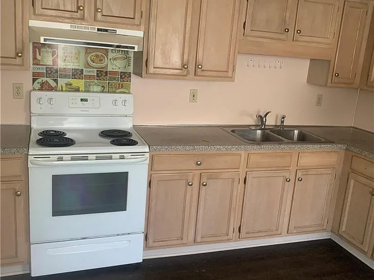 7404 Allemaengel Rd #2 — Photo 9