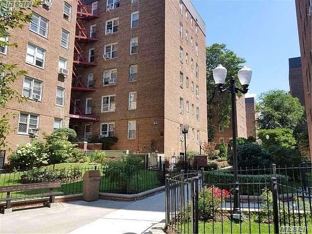 1st image of 6633 Yellowstone Blvd APT 3E