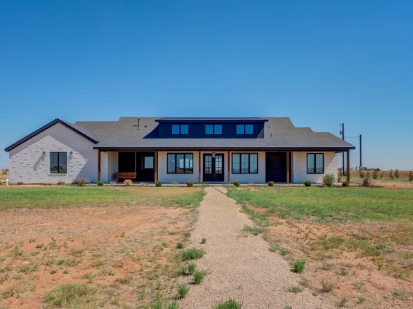 6449 Rockin T Rd, Ropesville, TX 79358
