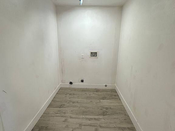 5th image of 4231 Davis St #2A