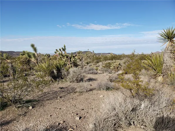 20699 & 20731 N Silver Eagle Dr, Willow Beach, AZ 86445