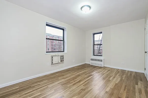 Sold by DO NOT USE - CENTURY 21 Amiable Realty Group II Inc | media 27