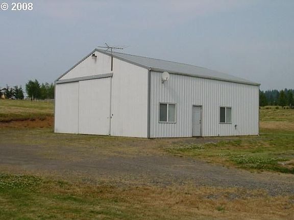 36' x 40' SHOP W/ APARTMENT