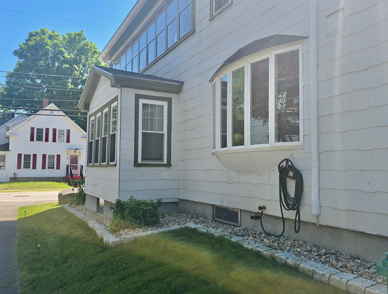 3 bed, 1650 sqft, $2,100 — Photo 2