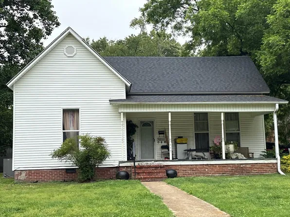 212 K St, Martin, TN 38237