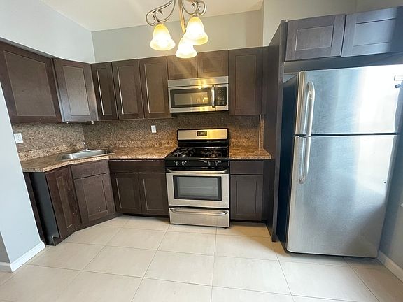 2nd image of 3311 Broadway #2C