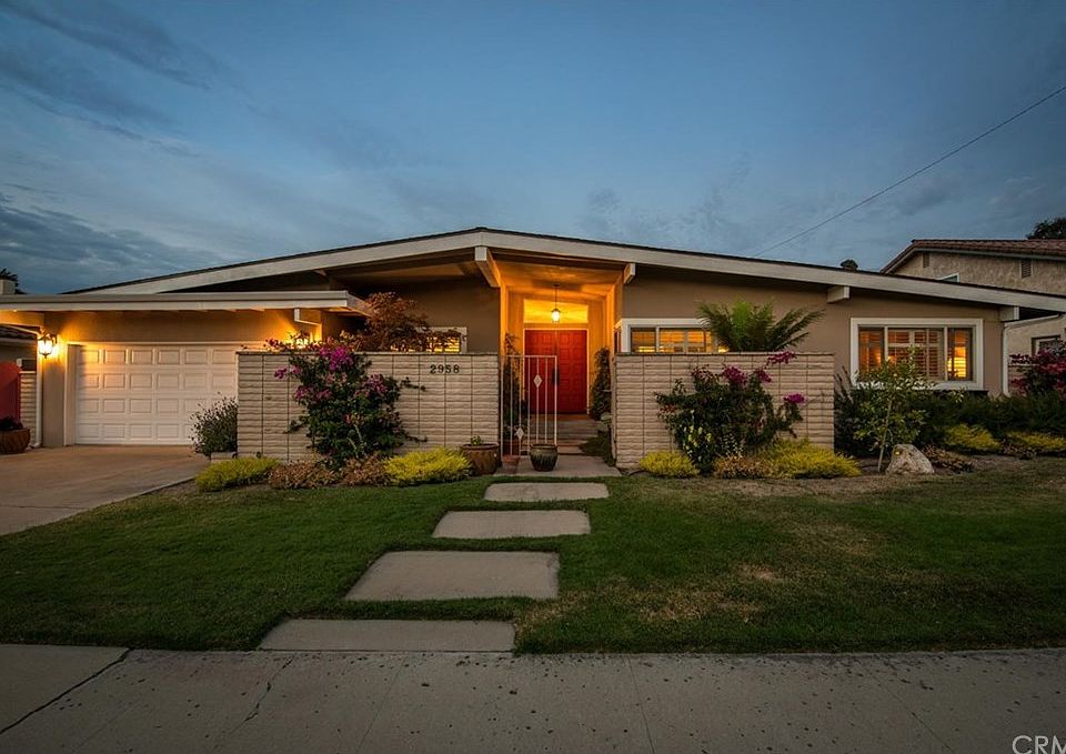 1st image of 2958 Lorencita Dr