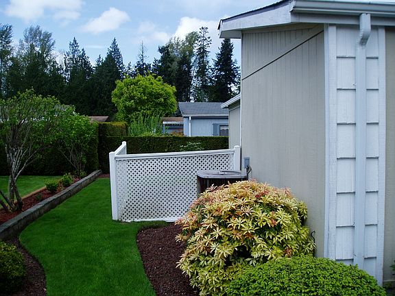 2nd image of 3700 14th Ave SE Unit 77