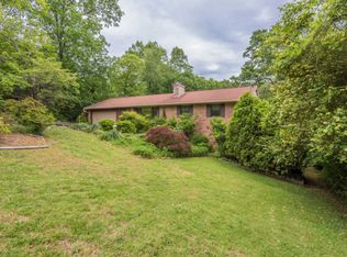 2208 Martha Berry Dr, Knoxville, TN 37918