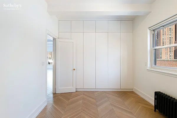 Sold by Sotheby's International Realty | media 7