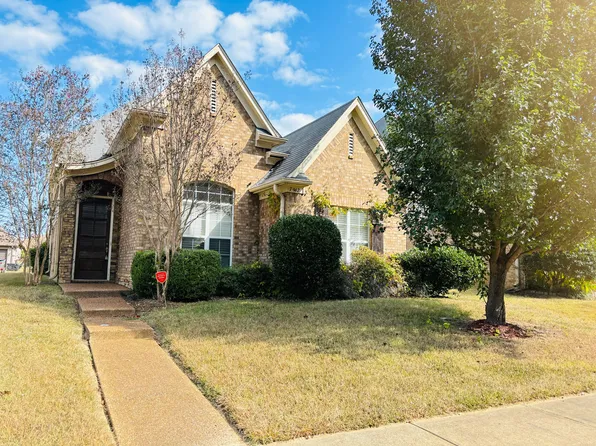 7942 Parkmont Dr, Memphis, TN 38125