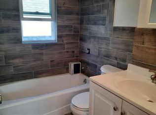 92 Lester St FLOOR 3, Wallington, NJ 07057