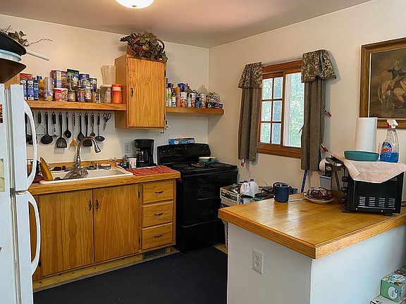 3rd image of 3389 Nasser Rd