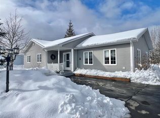 2 Main Street, Grand Falls-Windsor, NL A2B1E9