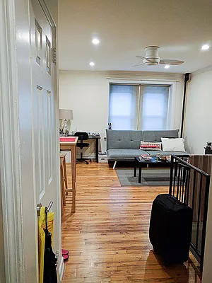 Rented by Francine Realty | media 32