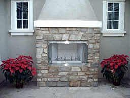 Indoor/Outdoor center courtyard w/gas fireplace.