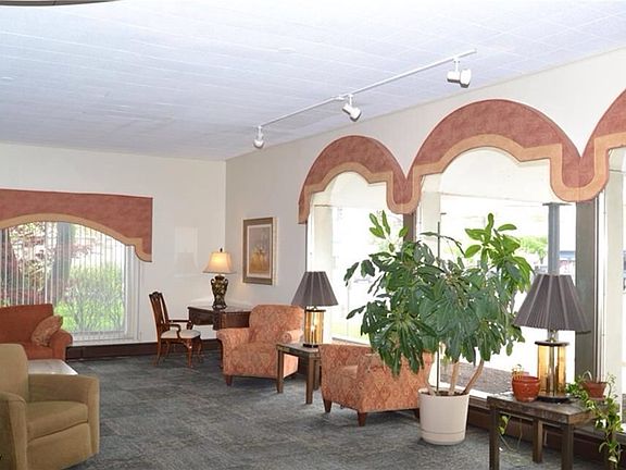 2nd image of 14567 Madison Ave