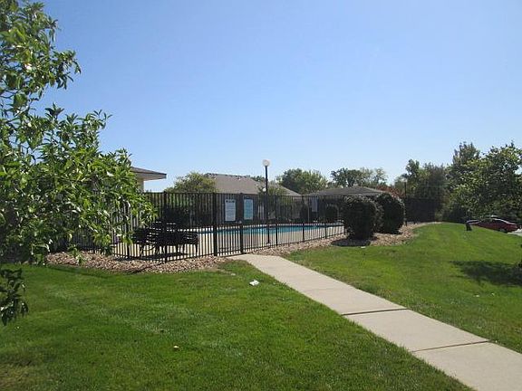3rd image of 8626 N Mersington Ln