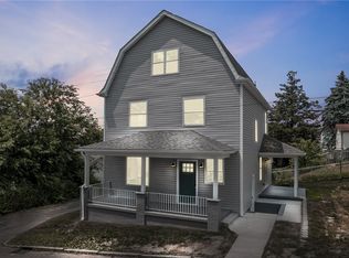 350 12th St, Conway, PA 15027