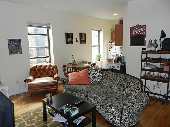 3rd image of 343 Saint Nicholas Ave APT 28