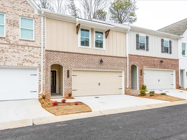 3305 Cranston Ln, Kennesaw, GA 30144